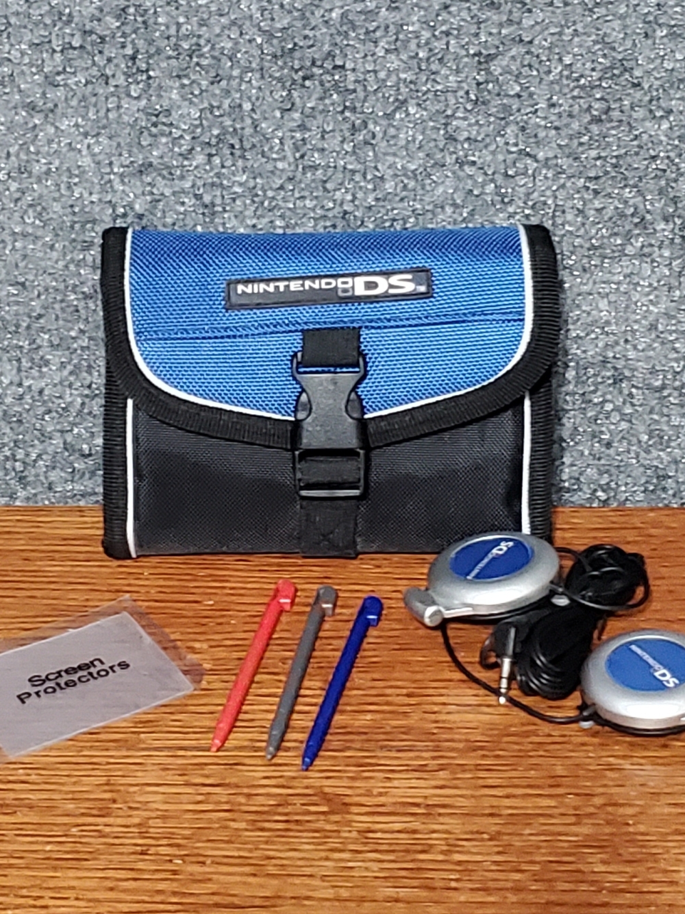 Nintendo DS Handheld Blue Travel Carry Case Accessory Lot Bundle Authentic Y2K